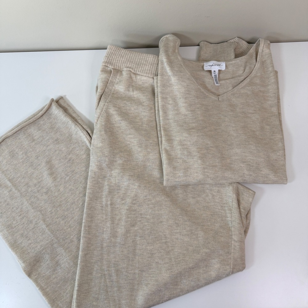 Soma Beige Knit Lounge Pants & Sweater Set